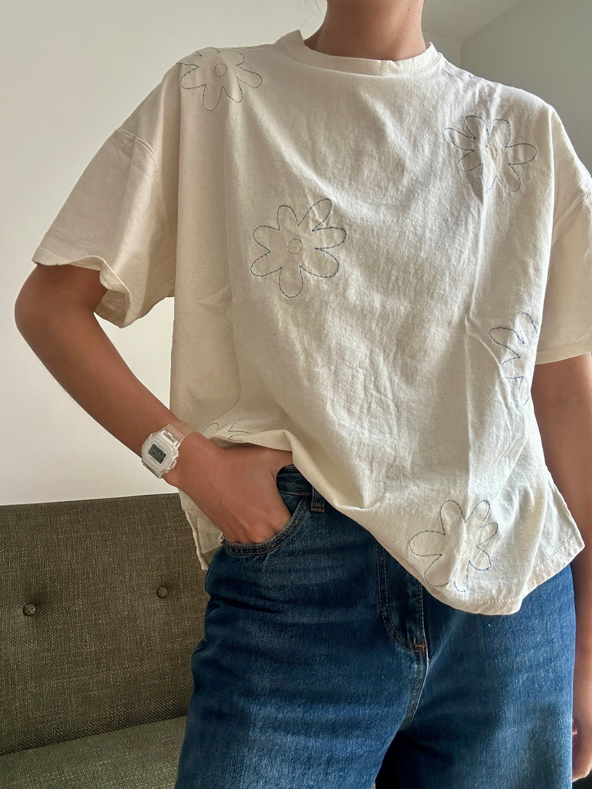 T-shirt Flores Punteadas Garage Sale