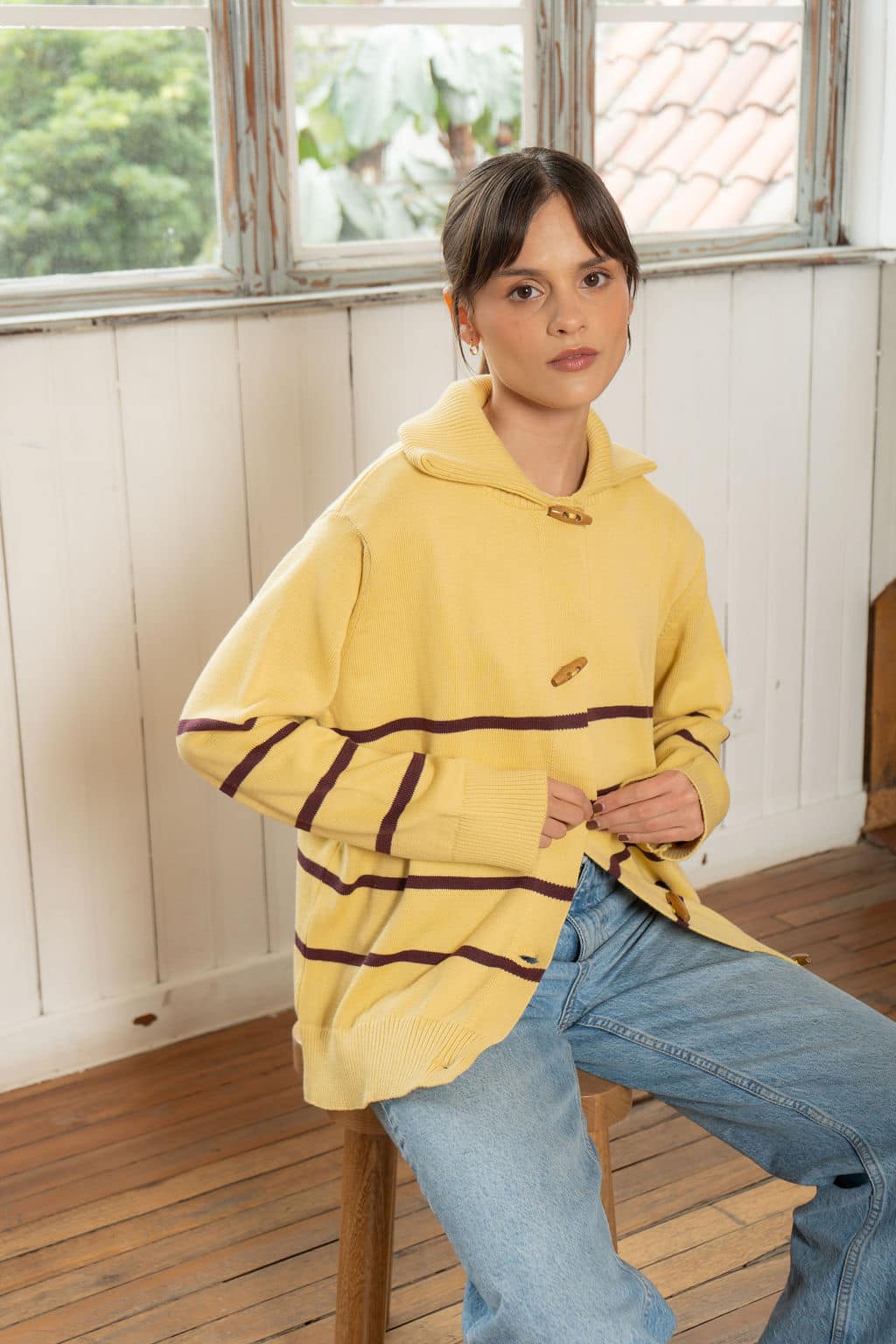 Sweater Botones Madera Amarillo